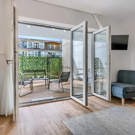 Patio - Acco Rent Διαμέρισμα Σόποτ